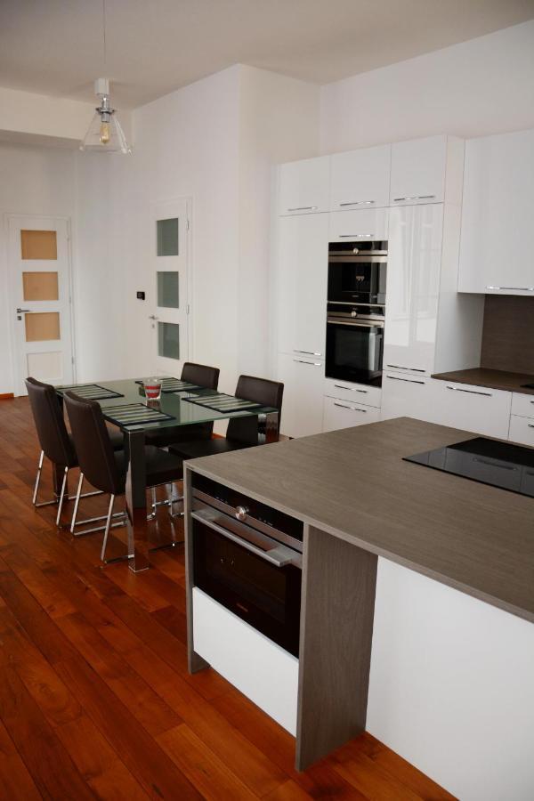 Premium Apartment Near Banska Bystrica Square With Two Big Bedrooms Buitenkant foto