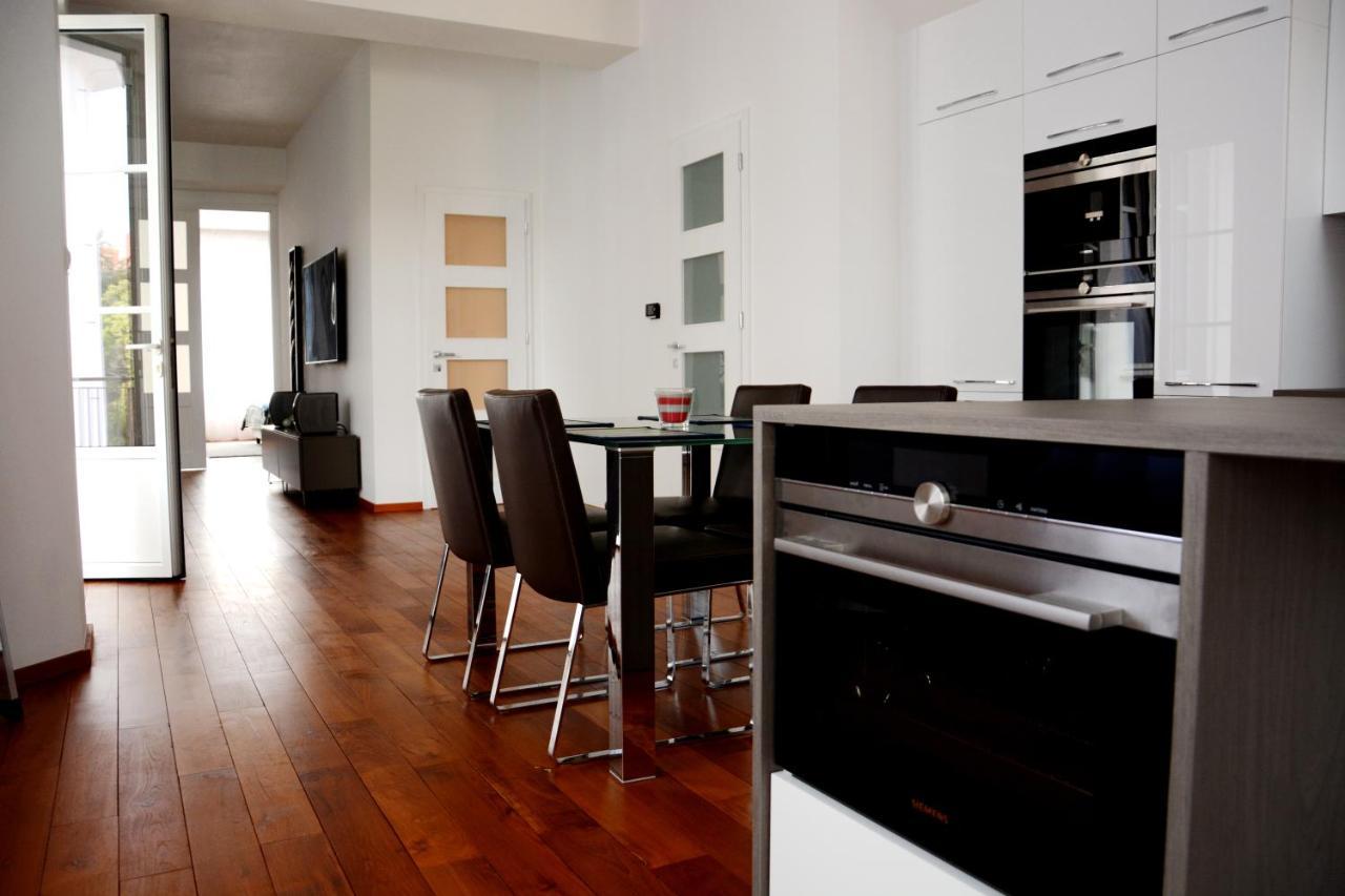 Premium Apartment Near Banska Bystrica Square With Two Big Bedrooms Buitenkant foto