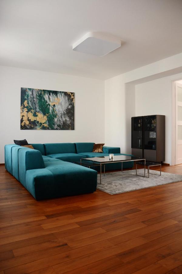 Premium Apartment Near Banska Bystrica Square With Two Big Bedrooms Buitenkant foto